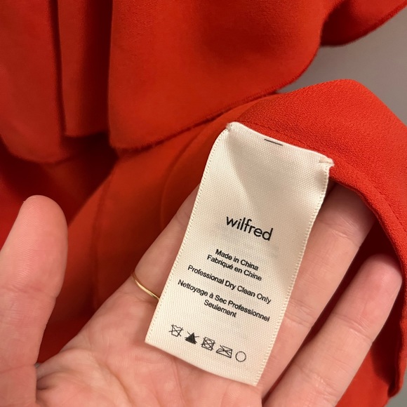 Wilfred Off the Shoulder Blouse - Picture 2 of 4